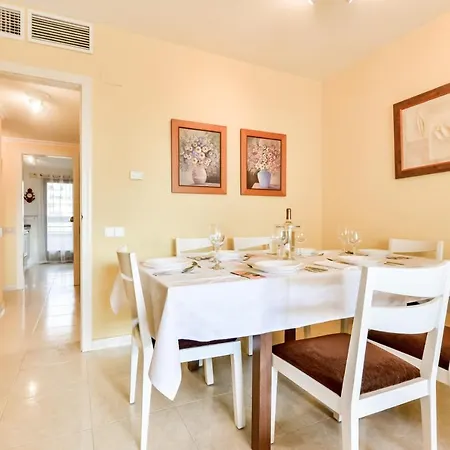 Guzman - Zafiro Apartment *